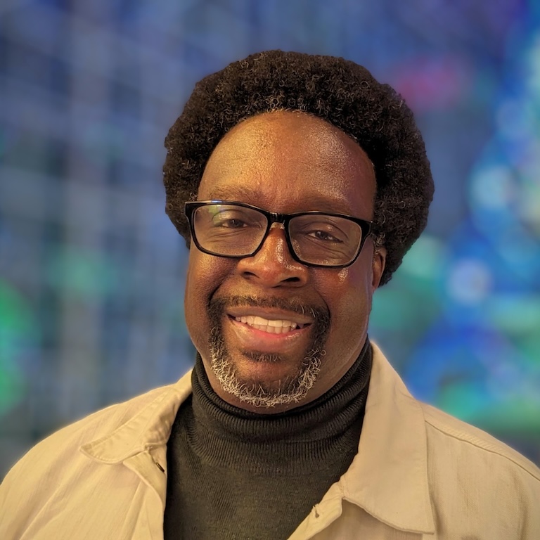 Dr. Darryl Arrington